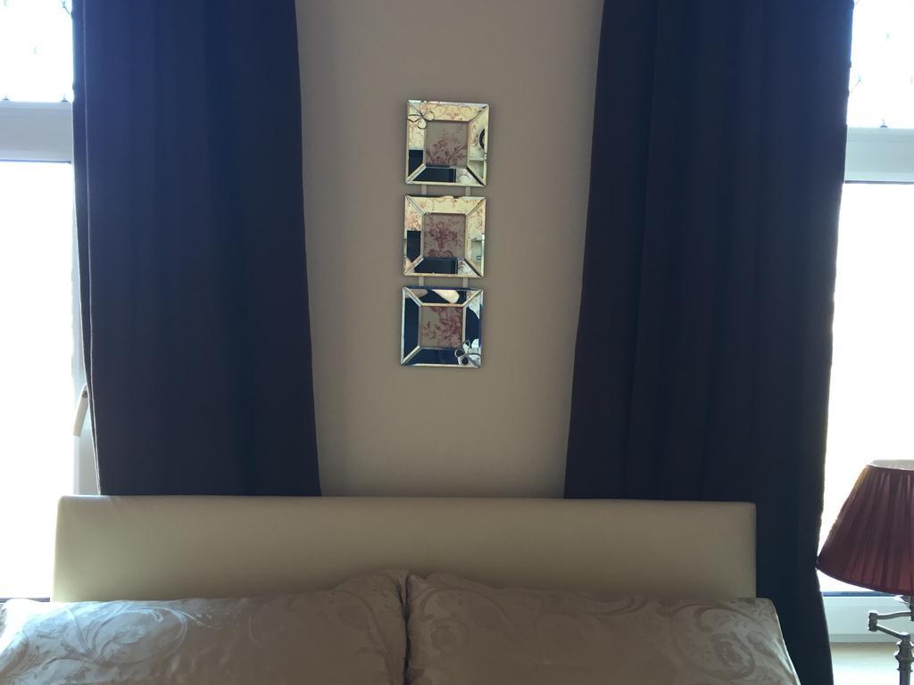 Lakeview Guest House Stranraer Esterno foto