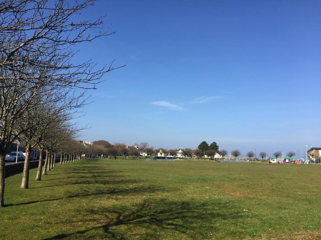 Lakeview Guest House Stranraer Esterno foto